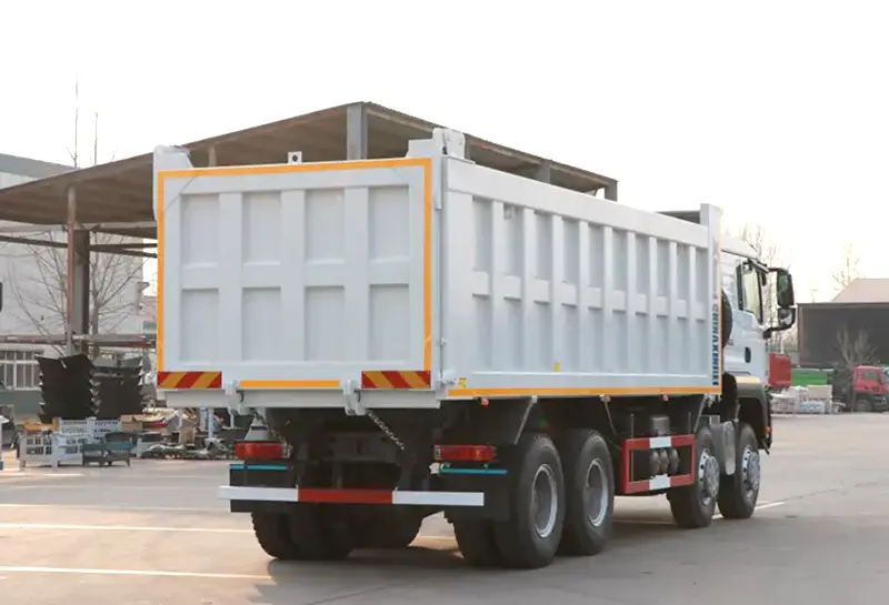 Sinotruk Howo 420 8×4 Tipper Truck-2
